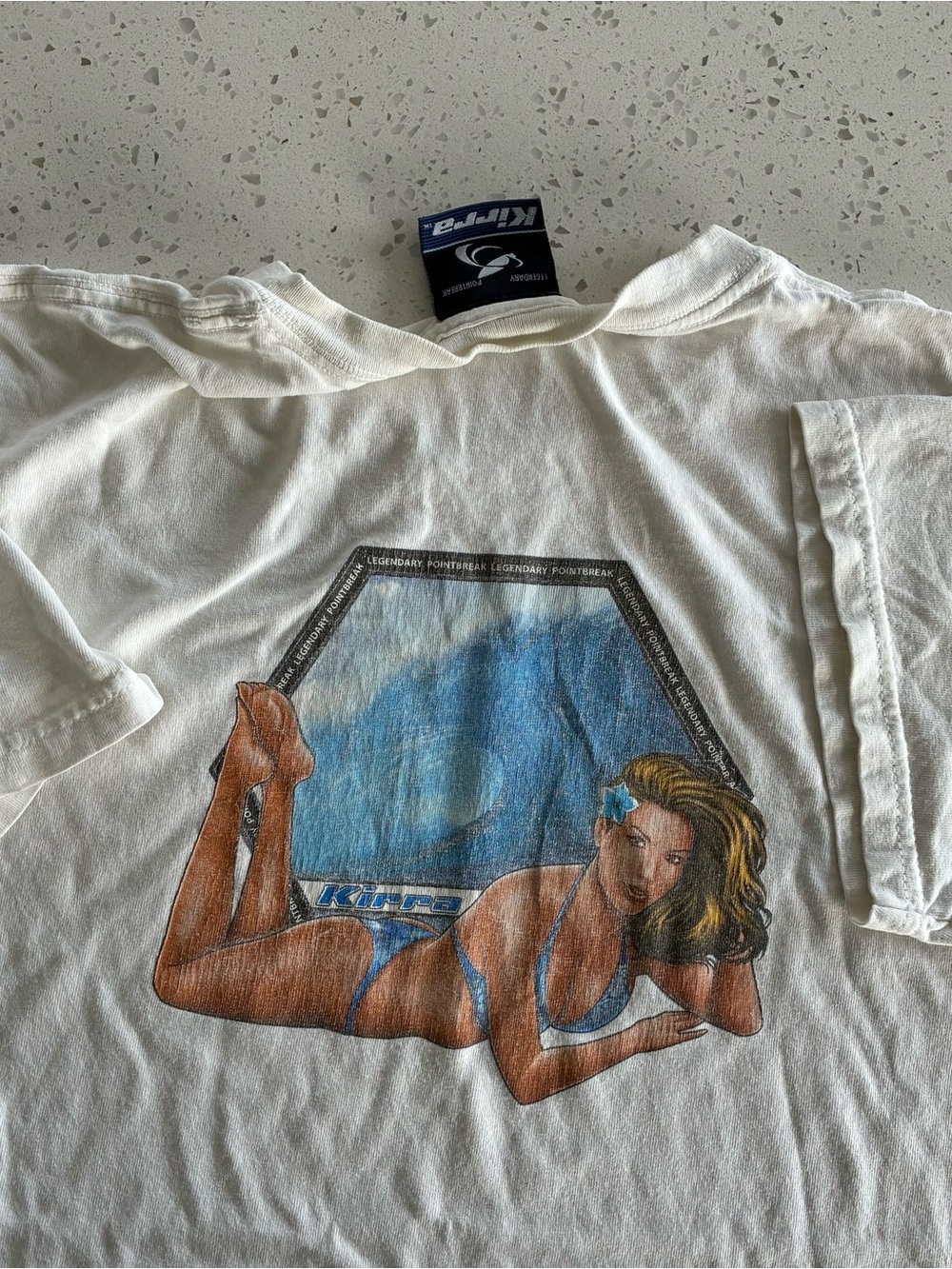 000 - VINTAGE 90s KIRRA LEGENDARY POINTBREAK SURF Y2K T SHIRT